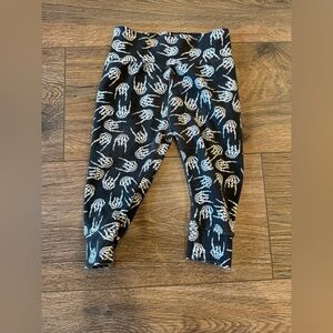 Small shop skelly rock hand pants 6-9M